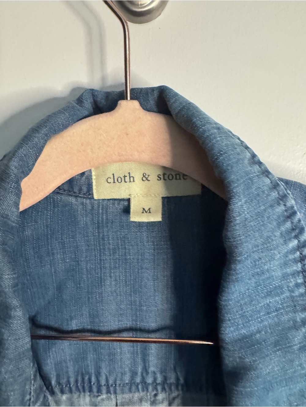Cloth & Stone Chambray Pullover Tunic Shirt Size M Blue Collared Long Sleeve - Picture 5 of 5